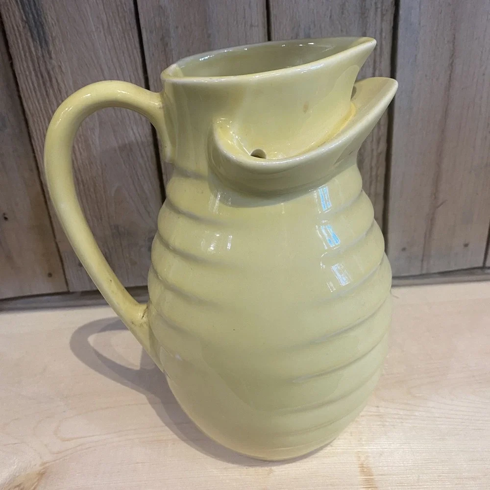 VTG MCM Ringware Yellow Ceramic‎ Ribbed Pitcher Jug Flower Frog Spout Unique 9